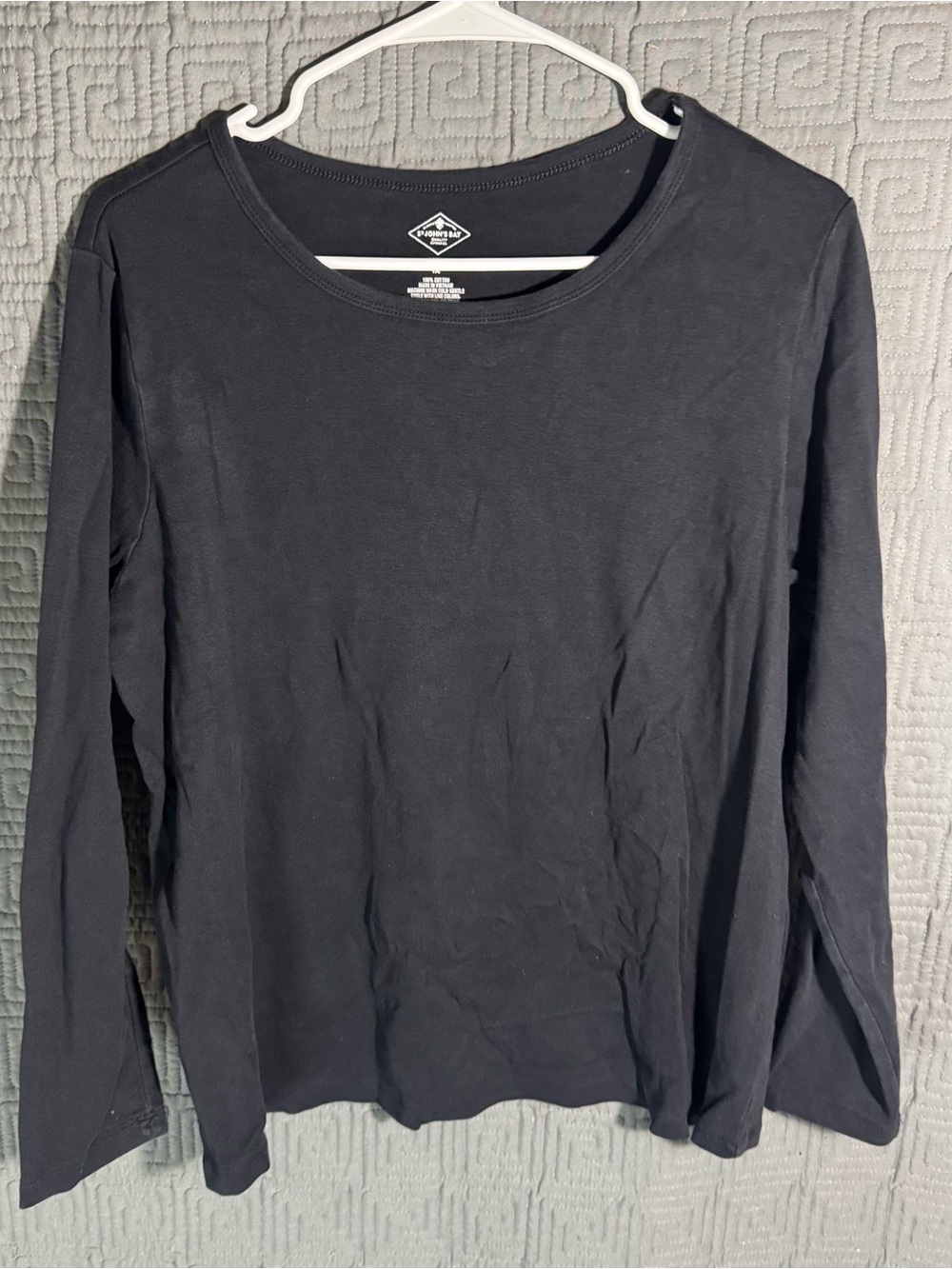 St. John’s Bay Shirt Women’s 1x Black Long Sleeve